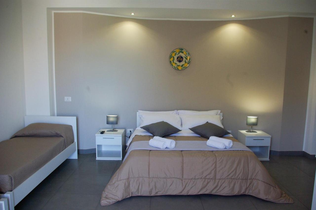 Ermes Bed & Breakfast Avola Exterior photo
